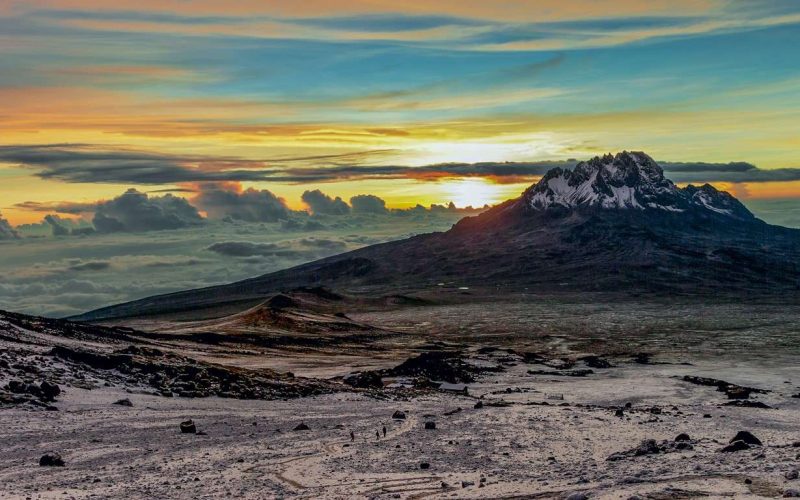 Sunrise,From,The,Slopes,Of,Kilimanjaro,(5.895,M),-,Tanzania,